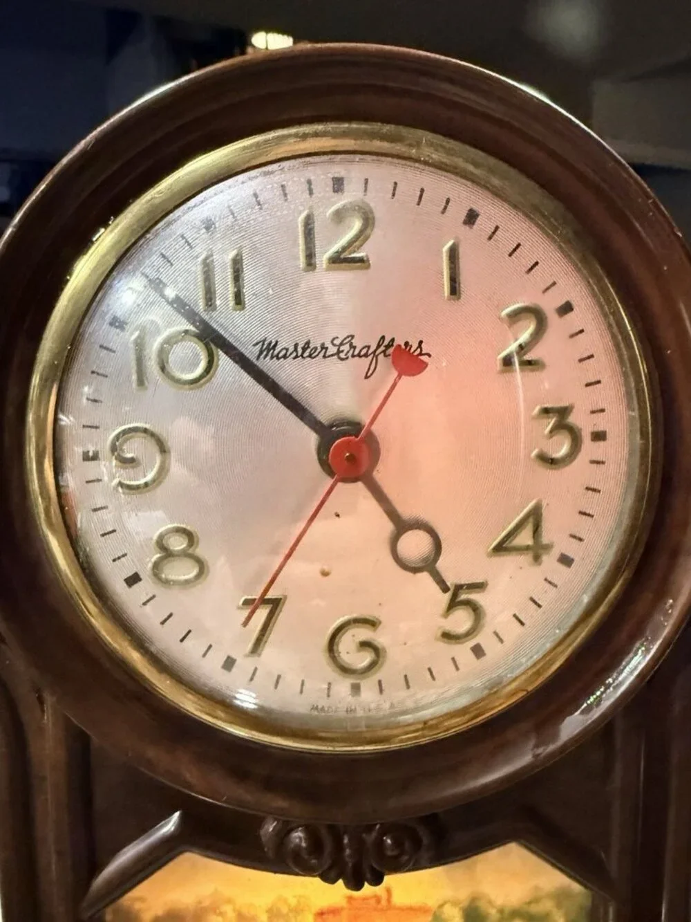 VTG MasterCrafters 254 Bakelite Illuminated Scenic Waterfall Mantel Clock